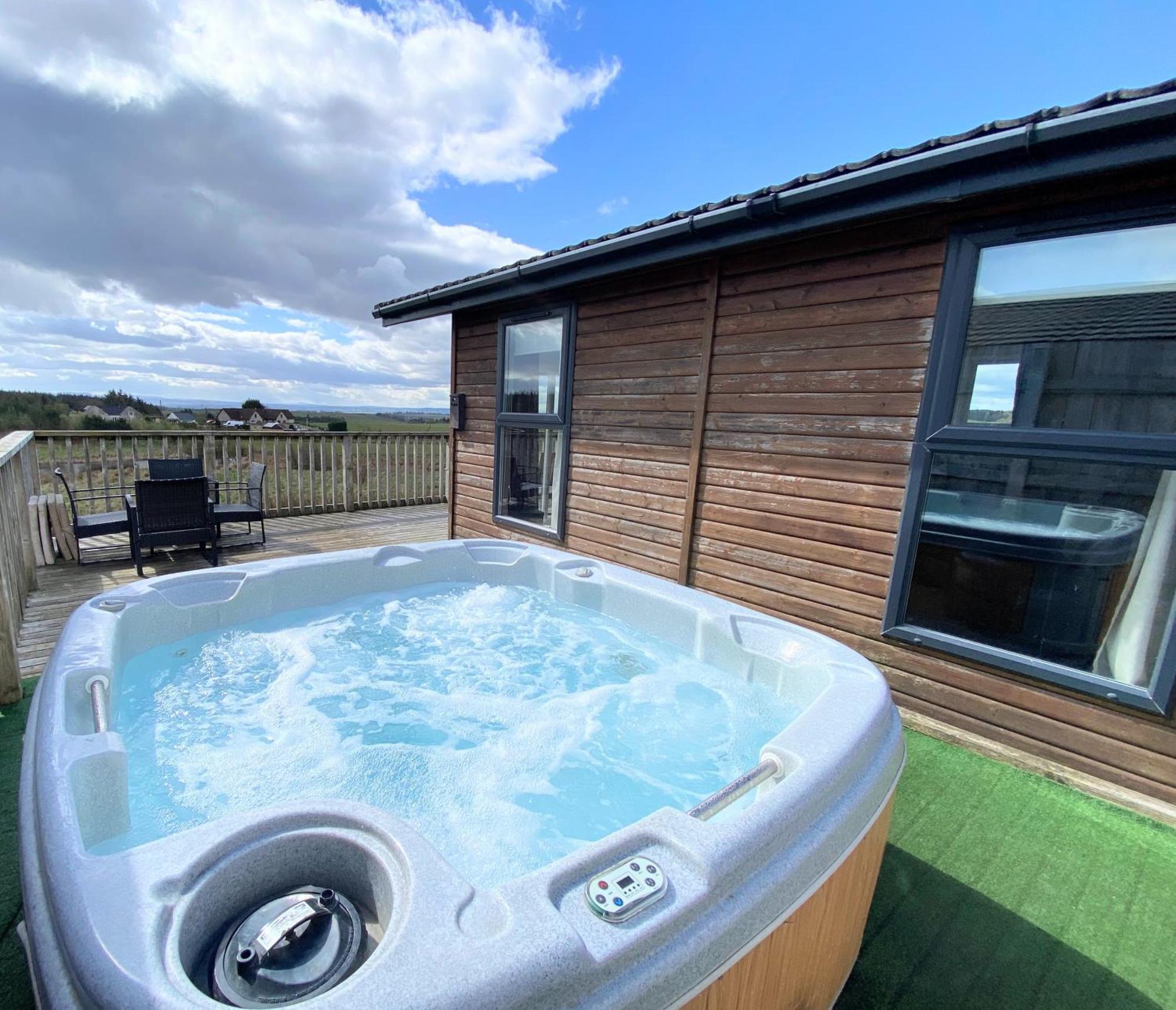 فيلا Benarty 11 With Private Hot Tub - Fife - Loch Leven - Lomond Hills - Pet Friendly Kelty المظهر الخارجي الصورة